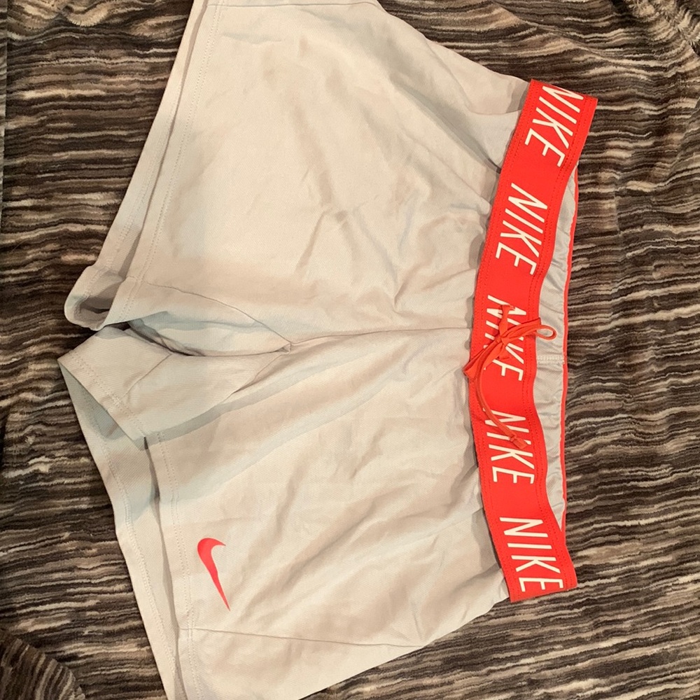 Nike running shorts size M